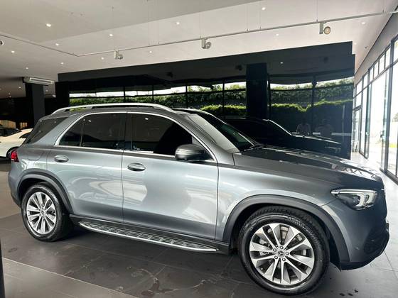 MERCEDES-BENZ GLE 400d 3.0 V6 DIESEL 4MATIC 9G-TRONIC